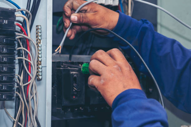 Best Circuit Breaker Repair  in Apple Valley, UT